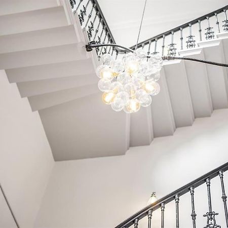Rowntree One - Stunning Apartment- Grade II Listed York Esterno foto