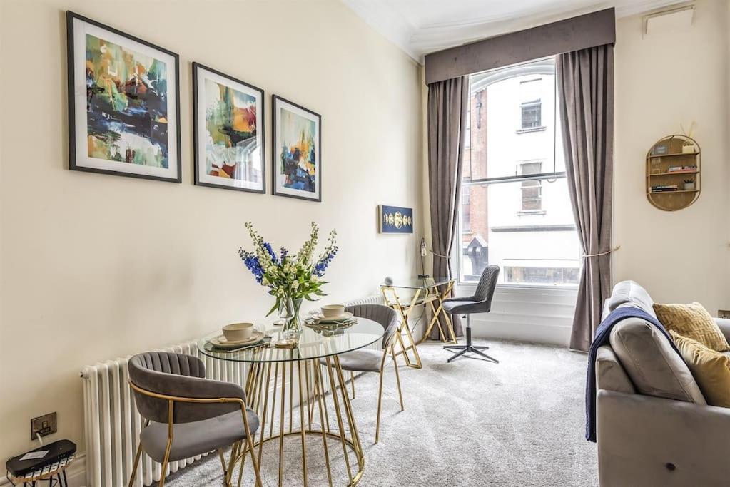 Rowntree One - Stunning Apartment- Grade II Listed York Esterno foto
